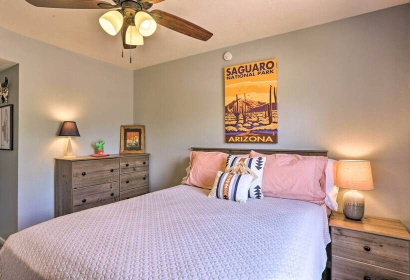 Tucson Retreat W/ Pool ~ Base Of The Catalinas!