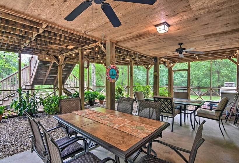 Riverfront Cabin W/ Outdoor Oasis In Seminary!