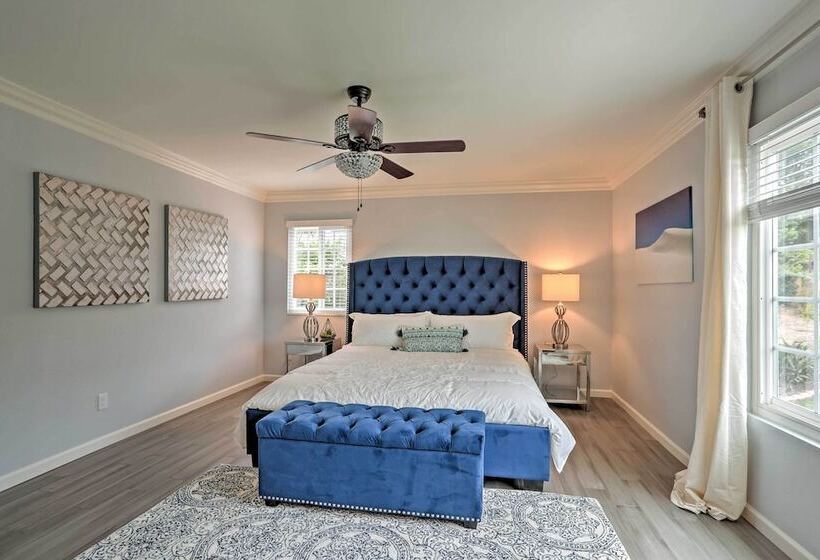 Spacious Oceanside Home: Patio & Grill, Near Beach