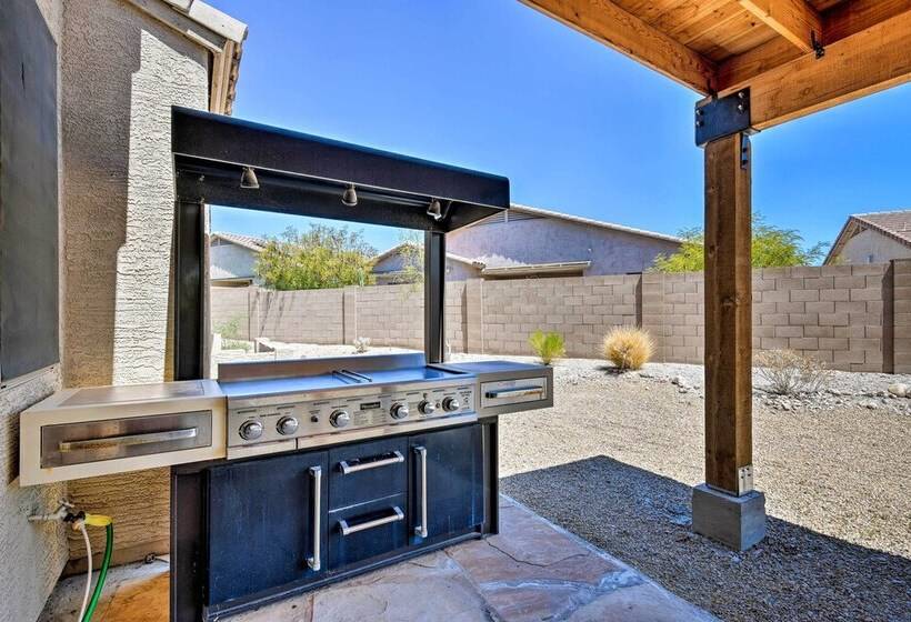 Goodyear Home W/ Covered Patio & Gas Grill