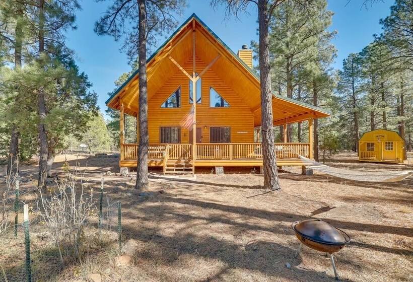 Dog Friendly Nutrioso Cabin W/ Wraparound Porch!