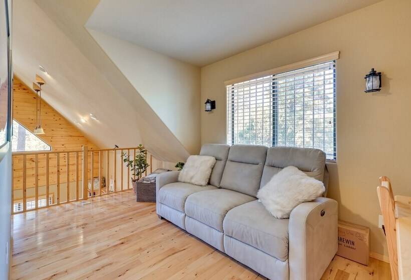 Dog Friendly Nutrioso Cabin W/ Wraparound Porch!