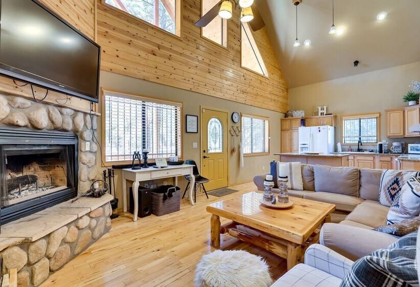 Dog Friendly Nutrioso Cabin W/ Wraparound Porch!