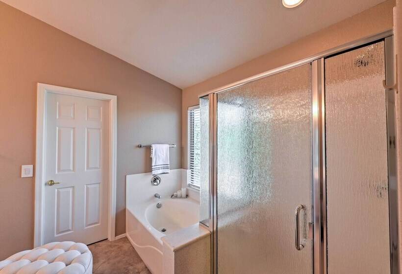 Inviting Surprise Home W/ Private Pool, Near Golf!