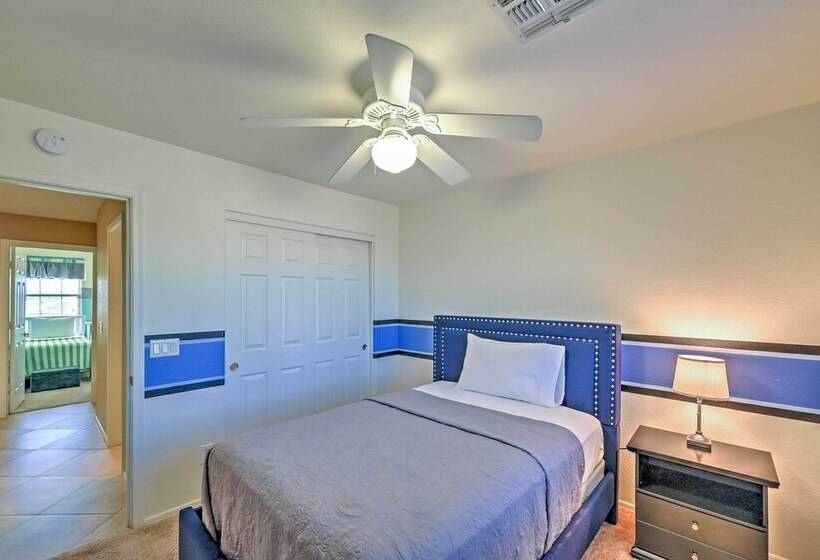 Inviting Surprise Home W/ Private Pool, Near Golf!