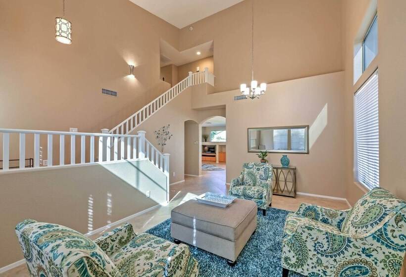 Inviting Surprise Home W/ Private Pool, Near Golf!