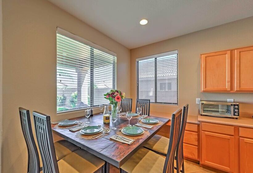 Inviting Surprise Home W/ Private Pool, Near Golf!