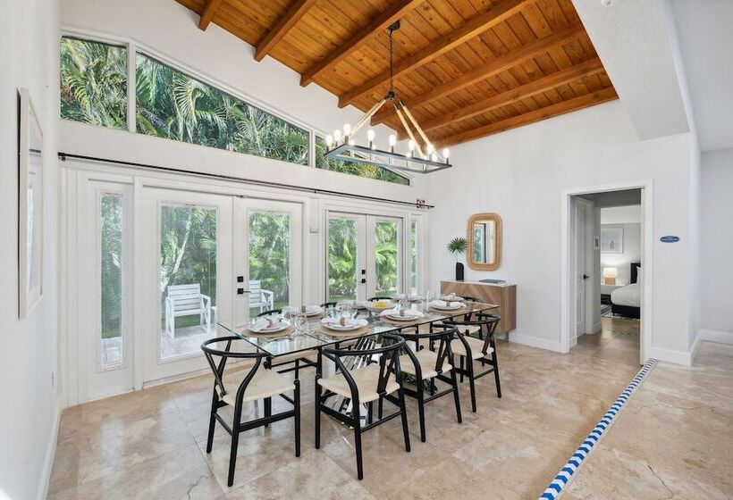 Kasa Rio Fort Lauderdale