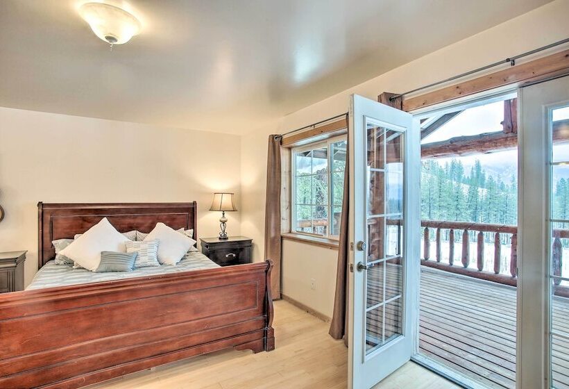 Kettle Falls Home W/ River Valley Mtn Views!