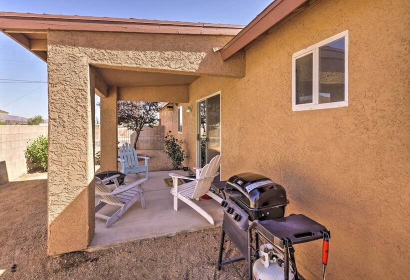 Kid Friendly Kingman Home Near Parks & Dining