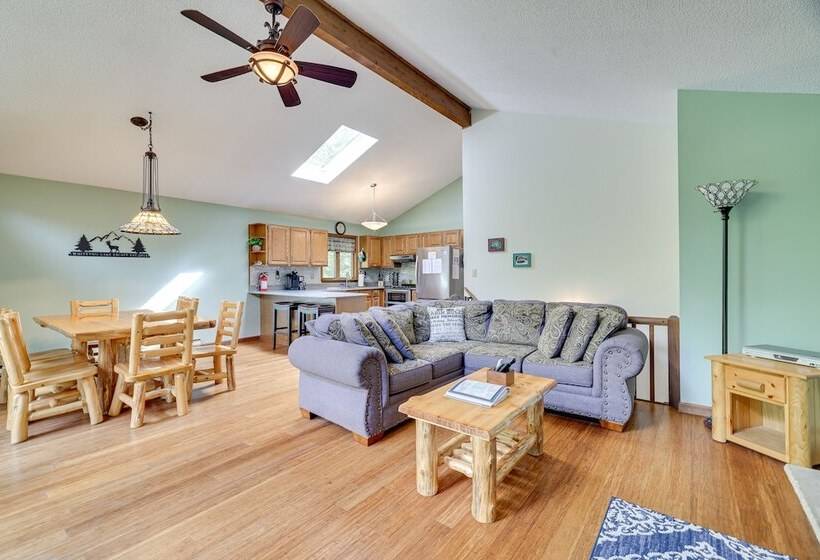 Swim, Hike & Unwind: Resort Cabin In Lake Ariel!