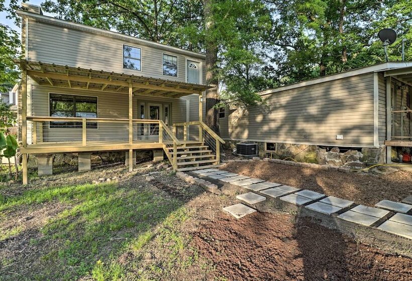 Lake Hamilton Home W/ Dock: 8 Mi To Hot Springs Np