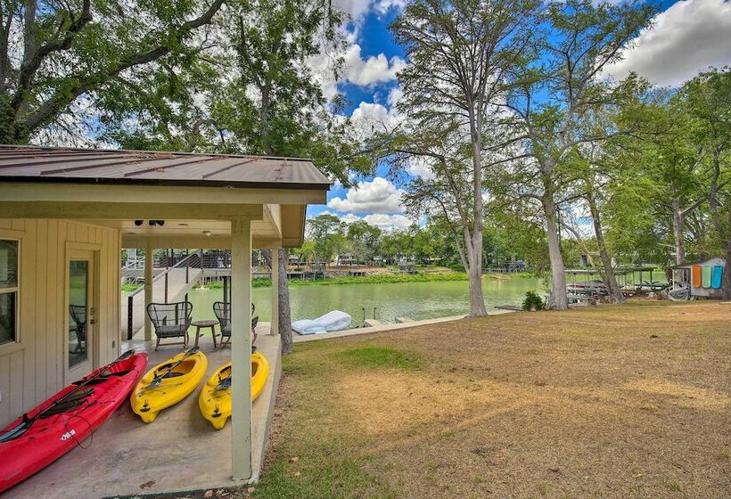 Lake Placid Paradise W/ Dock, Grill & Kayaks!