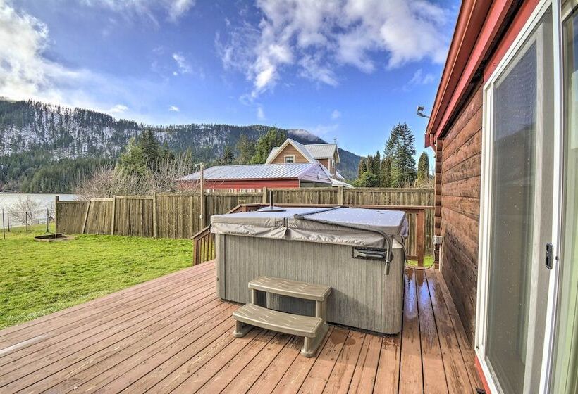 Lakefront Cabin W/ Stunning Mountain Views & Dock!