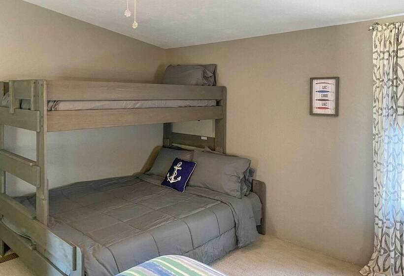 Lakefront Retreat W/ Dock, Bar Hut & Fireplace!