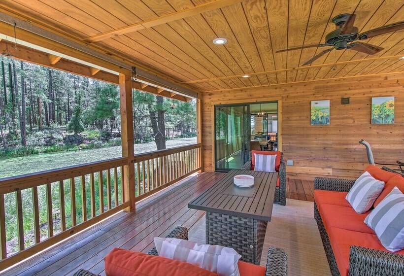 Game Room + Private Dock: Lakeside Cabin!