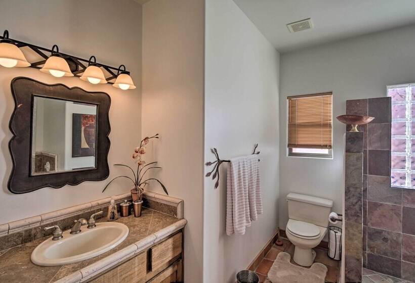 Lake Havasu City Home: Private Pool, Spa, & Grills