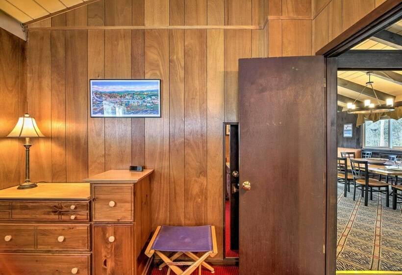 Lovely All Season Mountain Retreat, 4 Mi To Skiing