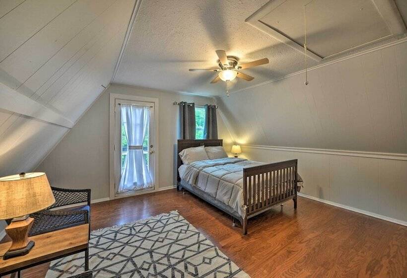 A Frame Cabin W/ Hot Tub, Walk To Kentucky Lake!