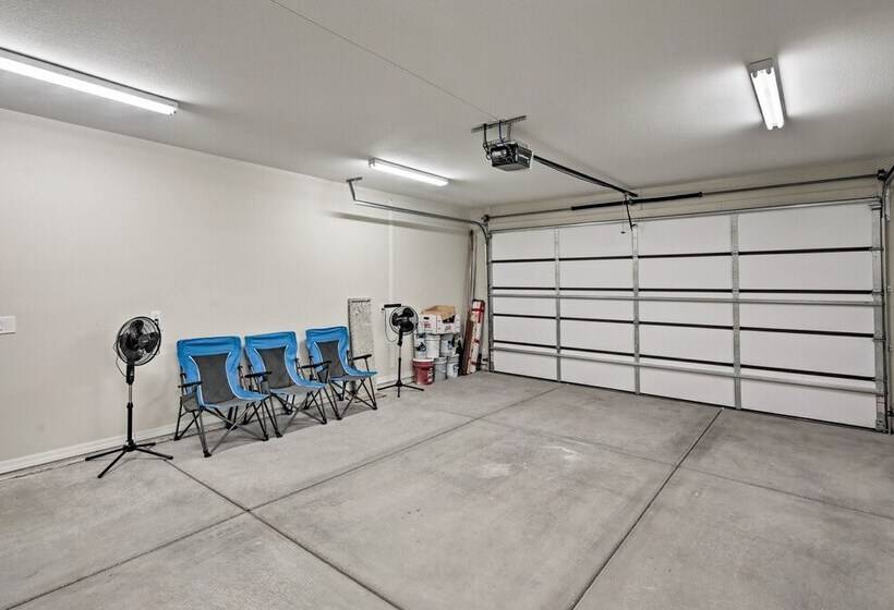 Luxe Home W/ Ohv Access, 5 Mi To Lake Mohave!