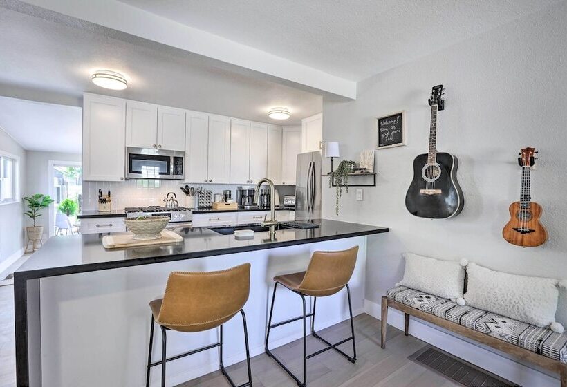 Midtown Reno Oasis W/ Private Hot Tub & Fire Pit