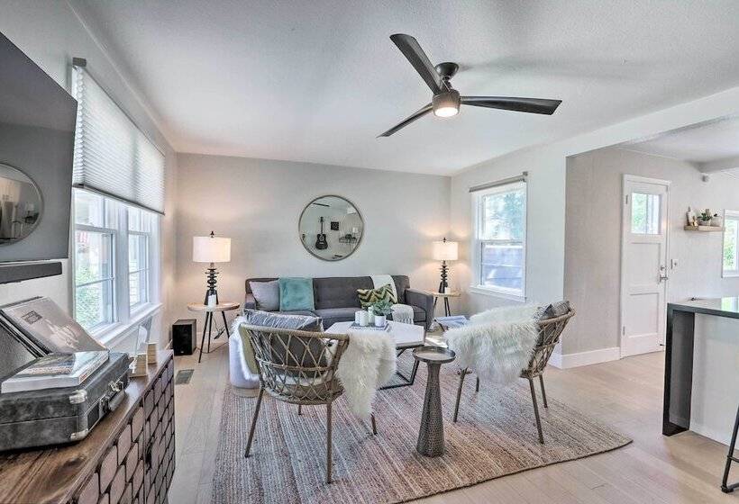 Midtown Reno Oasis W/ Private Hot Tub & Fire Pit