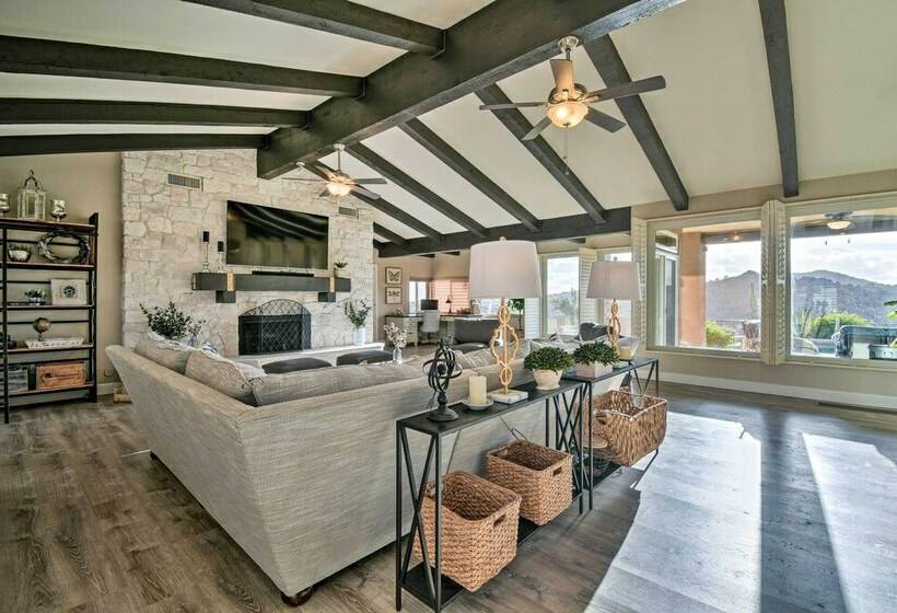 Luxury Fountain Hills Home W/ Stunning Views!