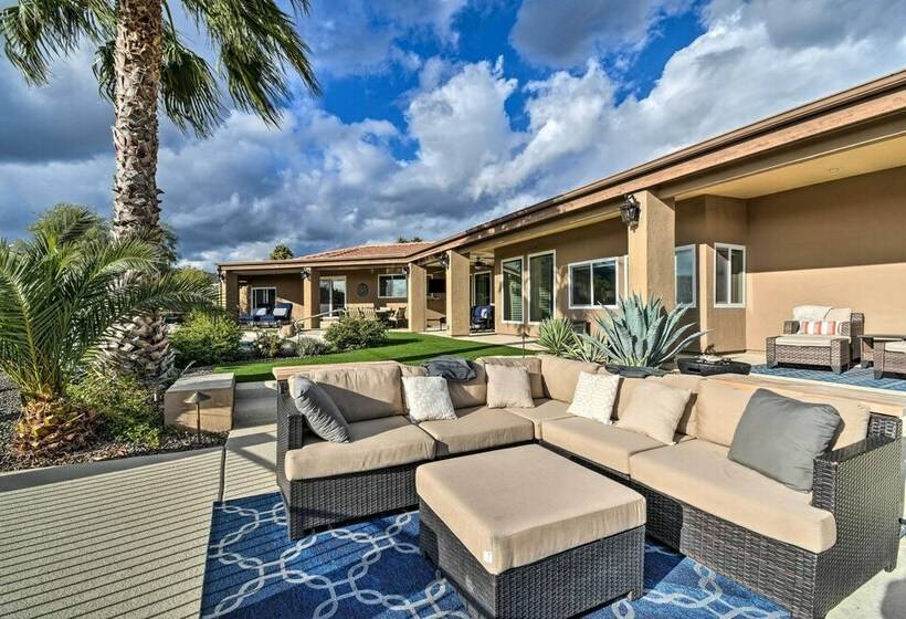 Luxury Fountain Hills Home W/ Stunning Views!