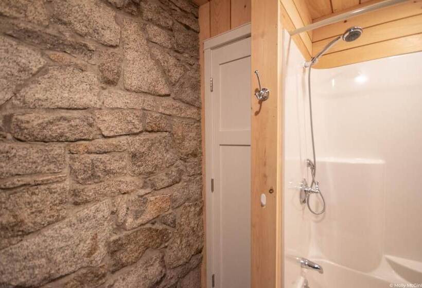 Mabel S Point   Brooklin