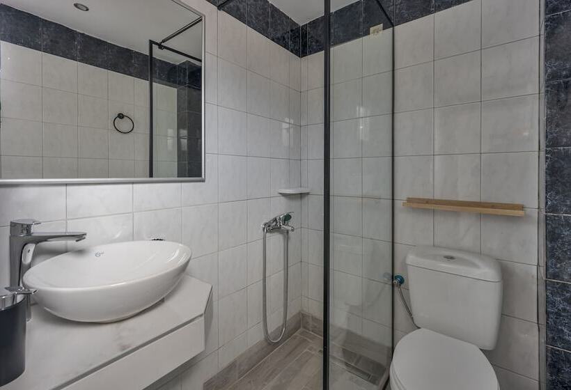 Malia Energy By Estia