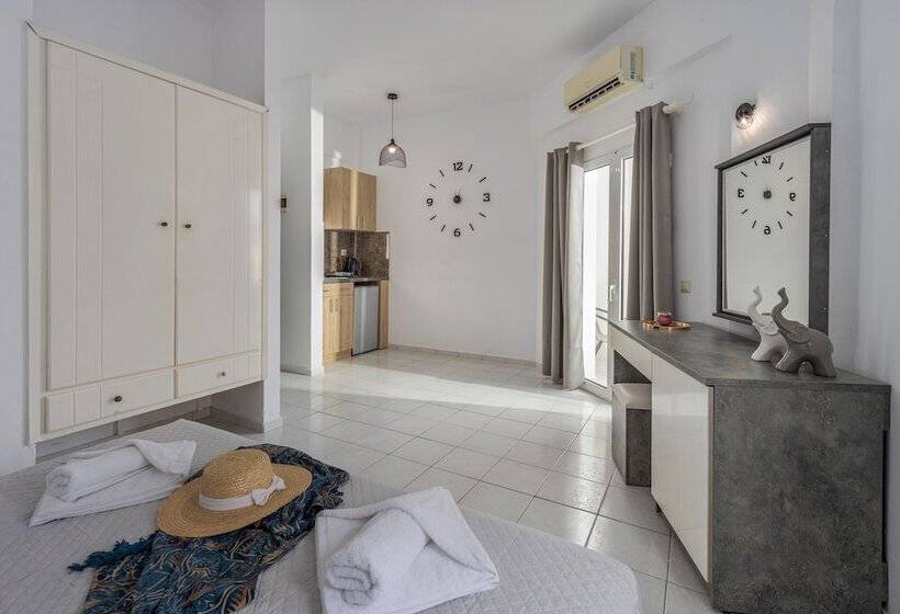 Malia Energy By Estia