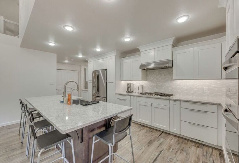 Modern Alpine Cabin 3 Miles To Ski Cloudcroft