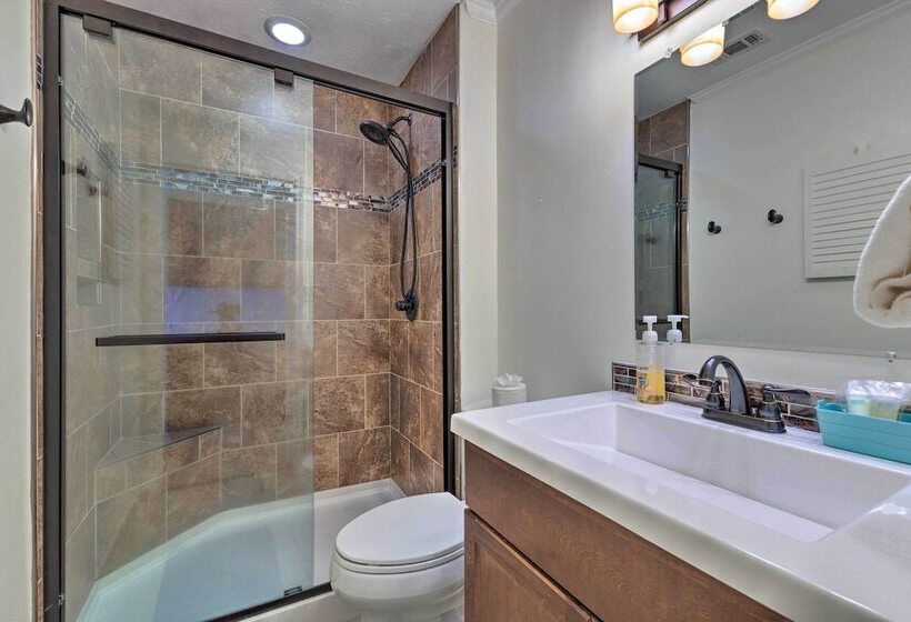 Modern Coastal Bungalow W/ Yard ~ Walk To Beach!