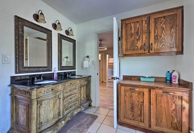 Modern Coastal Bungalow W/ Yard ~ Walk To Beach!