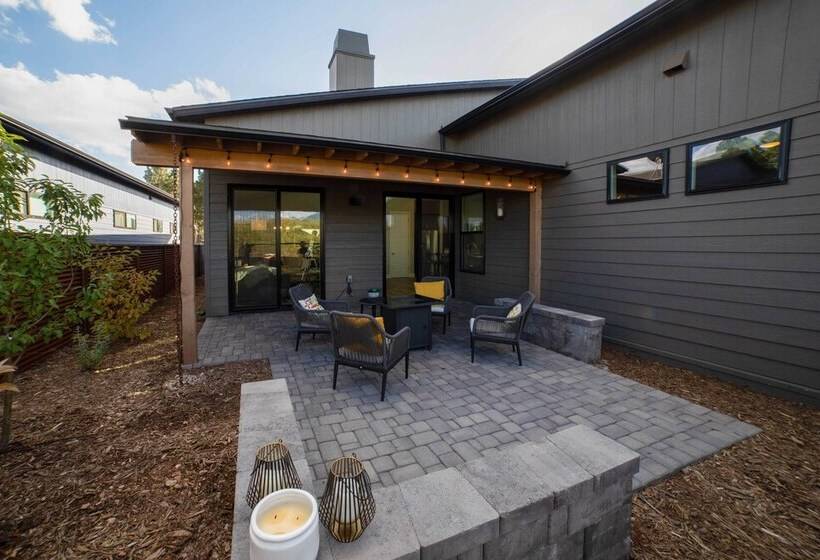 Modern Flagstaff Escape W/ Grill, 3 Mi To Downtown