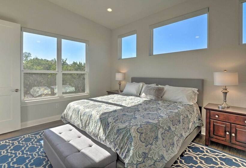 Modern Lake Travis Haven W/ Resort Amenities!