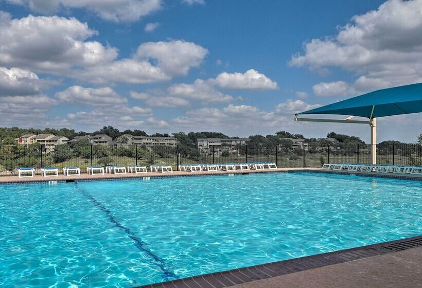 Modern Lake Travis Haven W/ Resort Amenities!