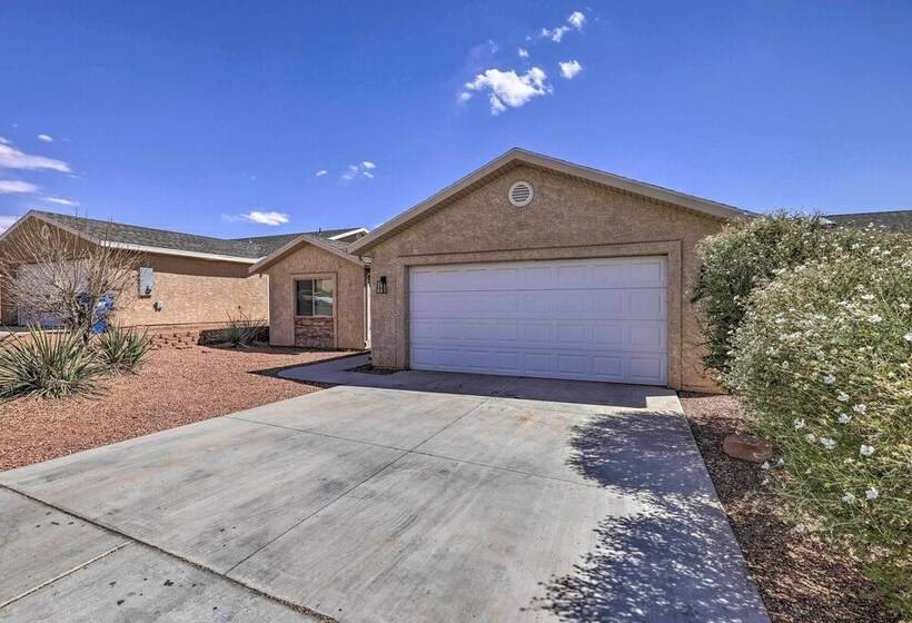 Modern Page Retreat W/ View, 9 Mi To Wahweap Beach