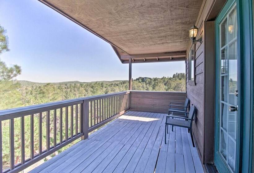 Modern Show Low Retreat W/ Deck & Mtn Views!