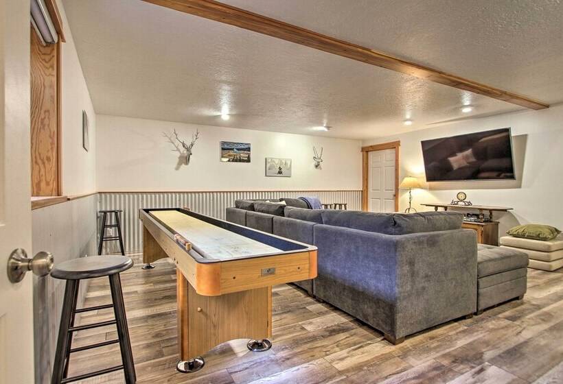 Moose Haven  Getaway: 6 Mi To Big Sky Slopes