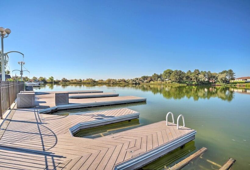 Moses Lake Retreat W/ Salt Water Hot Tub!