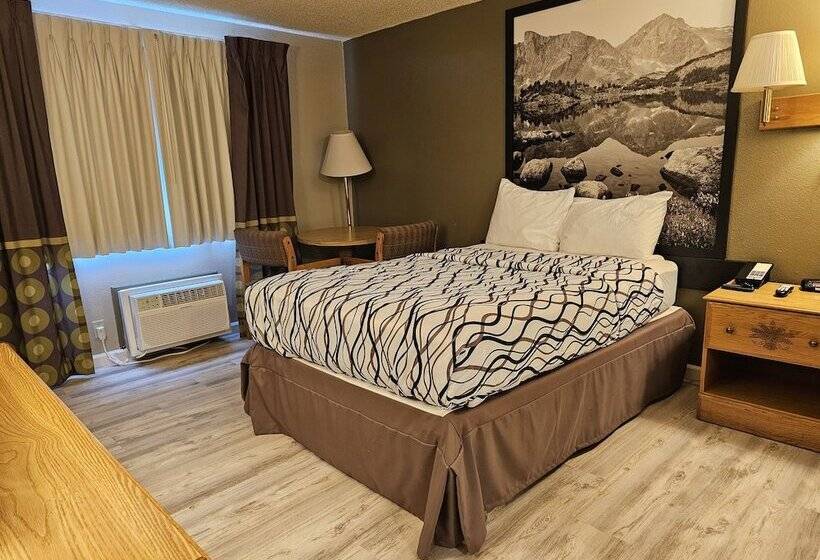 فندق على الطريق Wyo Inn