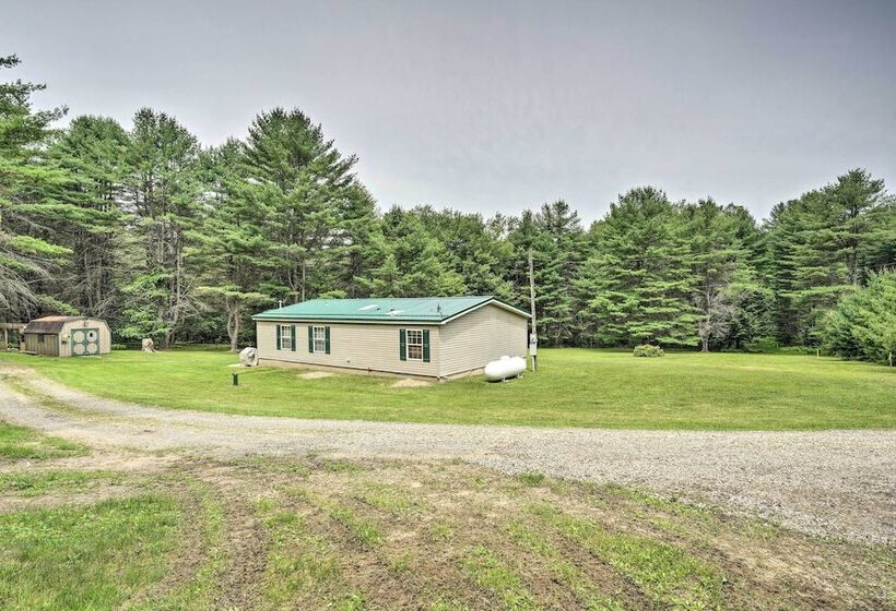 Mountain Escape: Home W/ Deck, Fire Pit, Yard