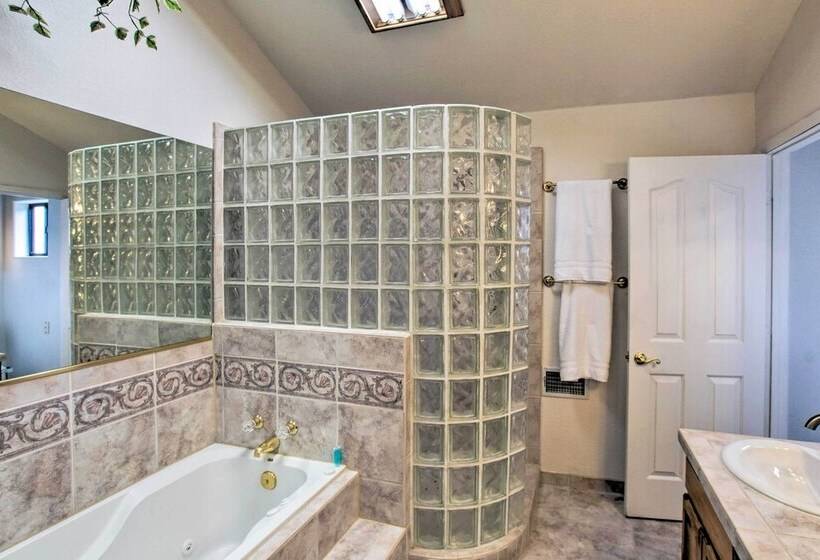 Sauna, Deck & Fire Pit: Rocking Horse Ranch