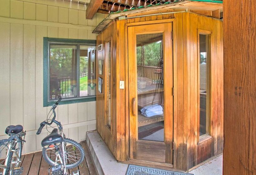 Sauna, Deck & Fire Pit: Rocking Horse Ranch
