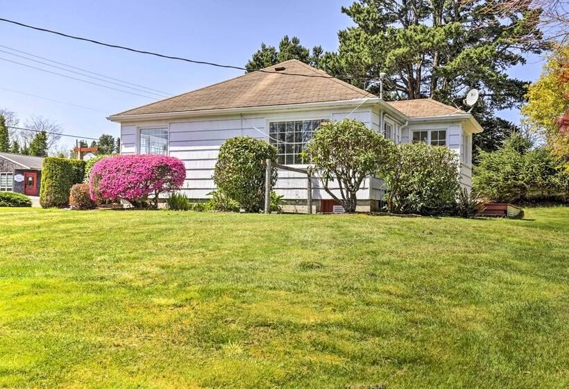 Salty Dog Cottage  In Netarts W/ Deck