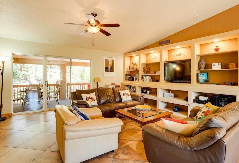 Sedona Home W/ Red Rock Views ~ 10 Mi To Uptown!