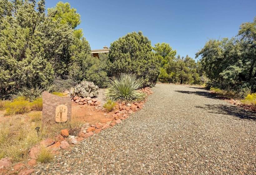 Sedona Home W/ Red Rock Views ~ 10 Mi To Uptown!