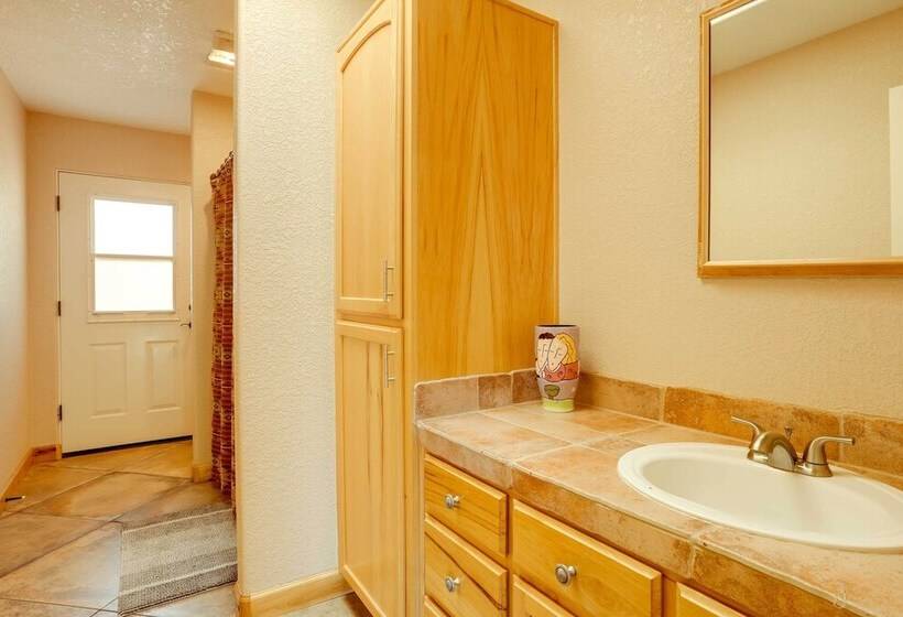 Sedona Home W/ Red Rock Views ~ 10 Mi To Uptown!