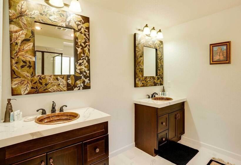 Sedona Home W/ Red Rock Views ~ 10 Mi To Uptown!